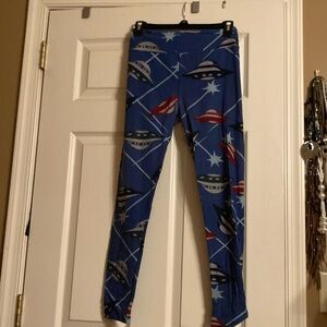 Flying saucer leggings